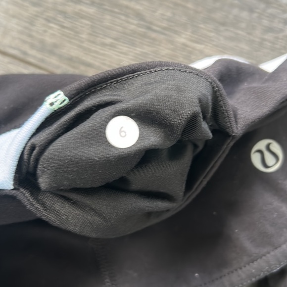 Lululemon full length leggings 🍋 - Picture 4 of 5